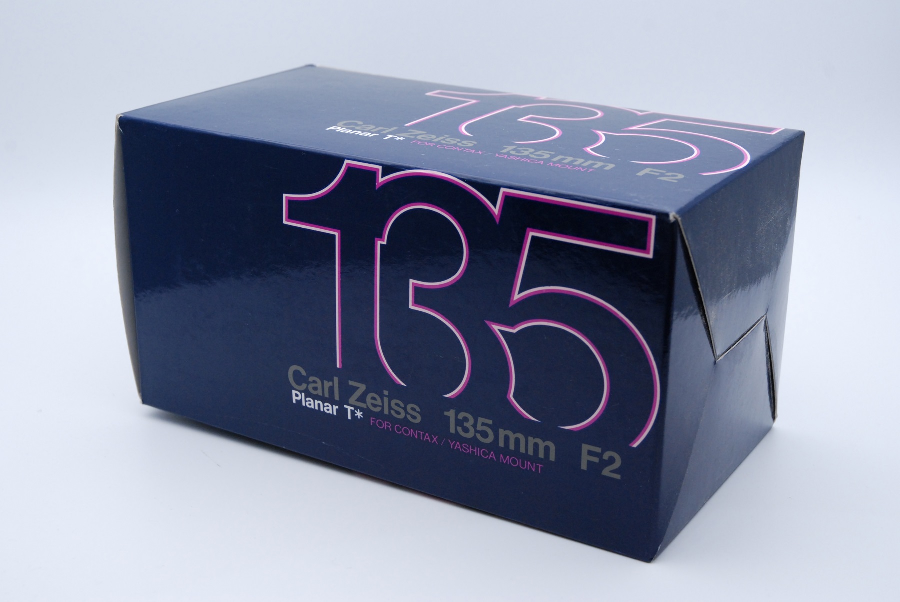 Used Contax 135mm F2 (60 Year Edition)