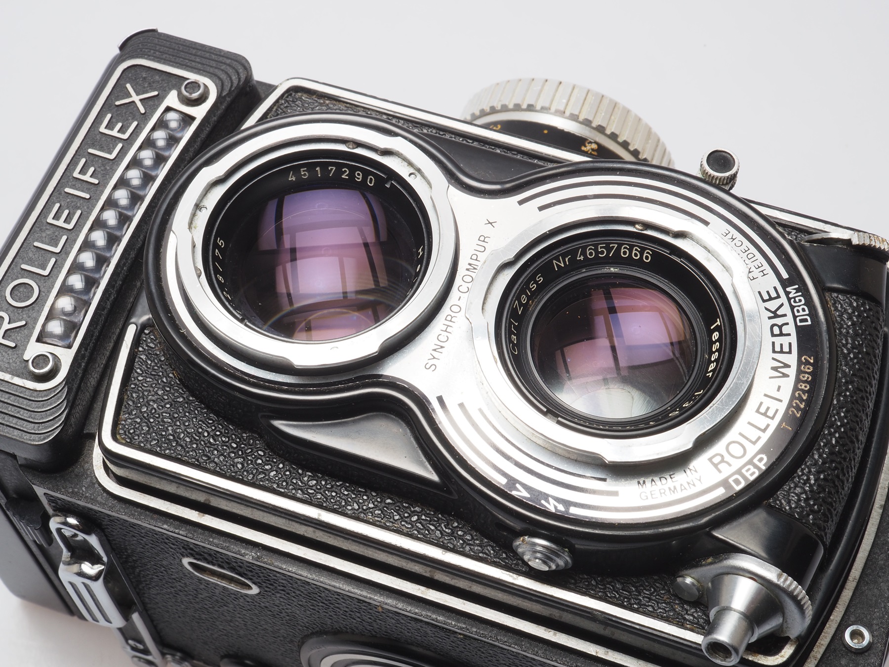 Used Rolleiflex T Type 2 - Black