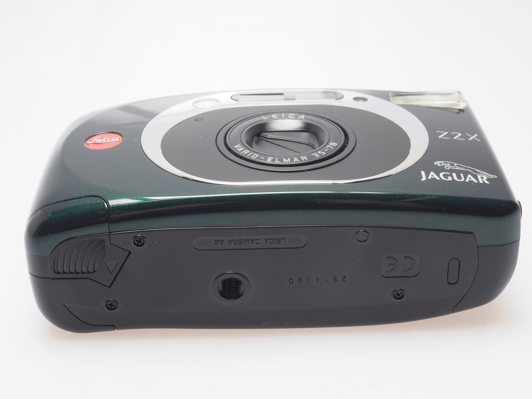 LEICA - juju ZY Optics Adds Leica M Mount To Its Mitakon Speedmaster 50mm