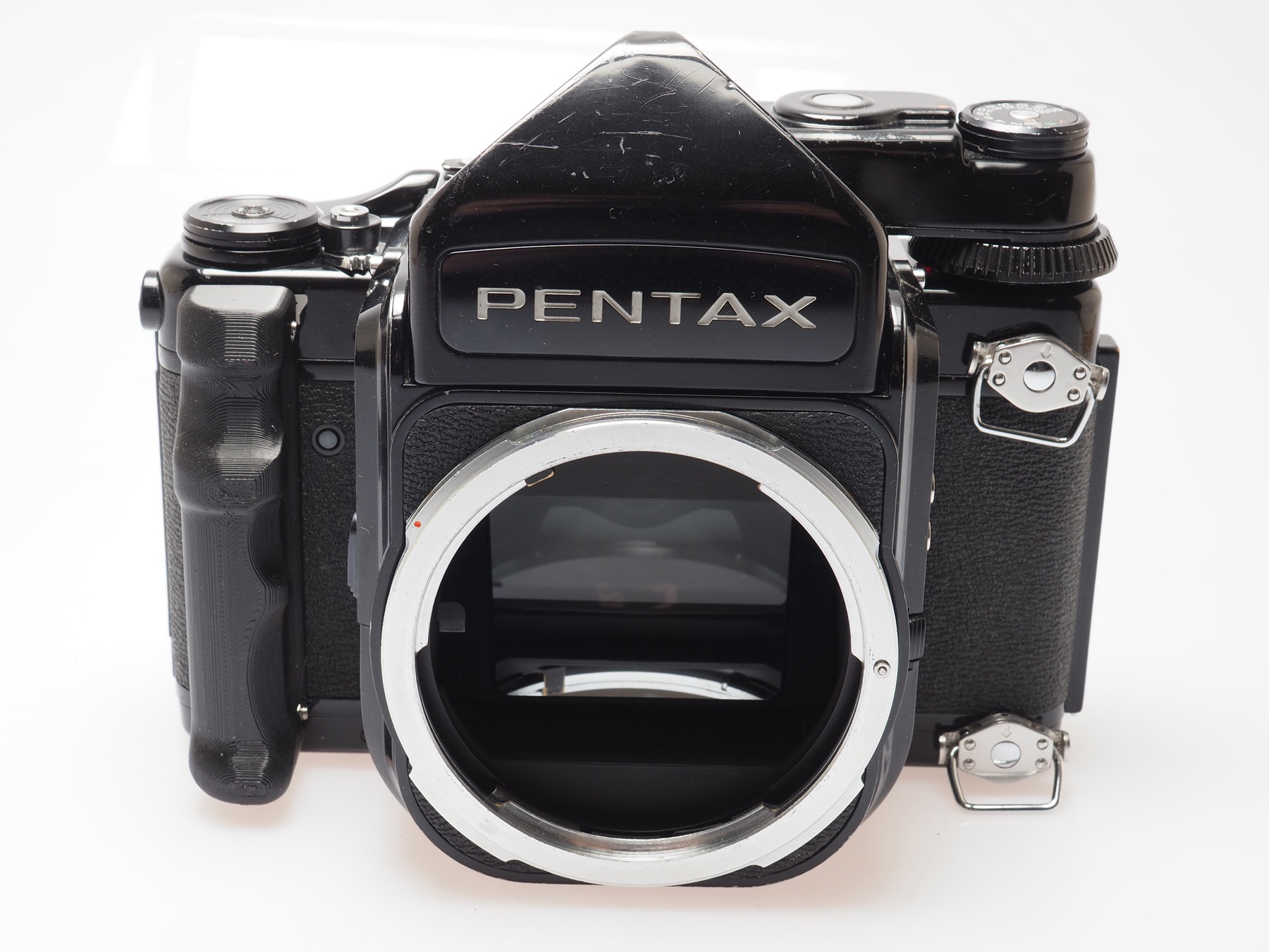 Used Pentax 67 Body + TTL Meter Prism