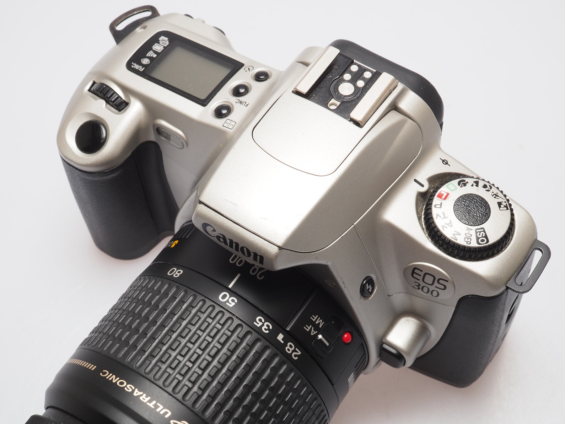 Used Canon EOS 300 + 28-80mm