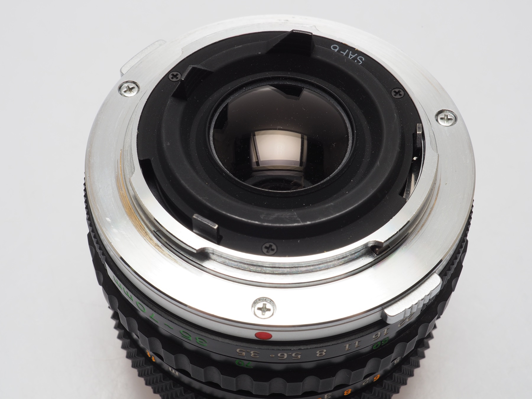 Used Olympus 35-70mm F3.5-4.5 Zuiko