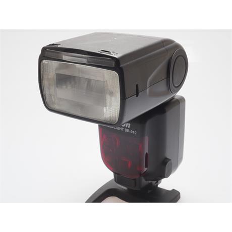 Nikon SB910 Speedlight thumbnail