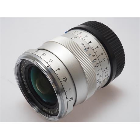 Zeiss 21mm F2.8 ZM + Hood - Black thumbnail