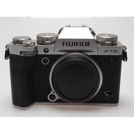 Fujifilm X-T5 Body Only - Silver thumbnail