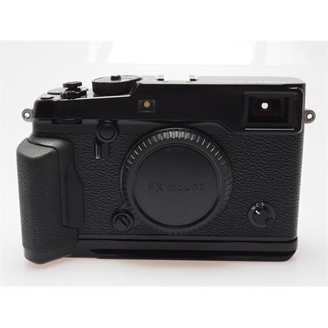 Fujifilm X-Pro2 Body + MHG-XPro2 Grip thumbnail