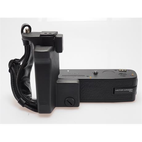 Leica Motorwinder R4 + Grip thumbnail
