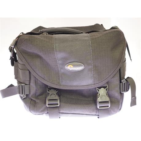 Lowepro Stealth Reporter 200 AW thumbnail