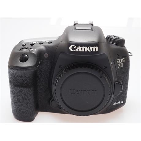 Canon EOS 7D II Body Only thumbnail