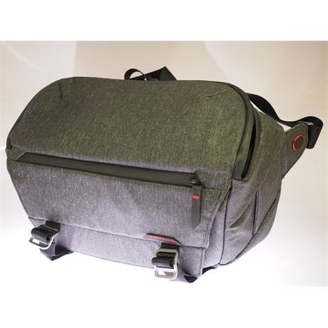 Peak Design Everyday Sling 10L thumbnail