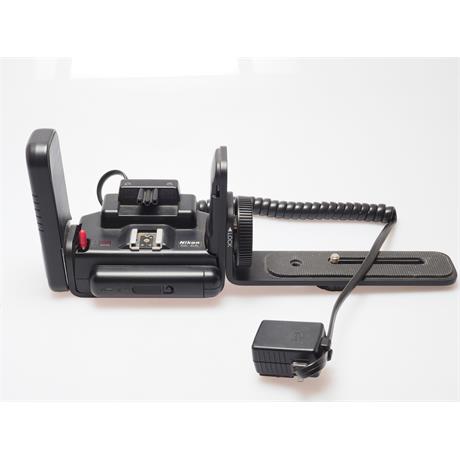 Nikon SK-6A Power Bracket thumbnail