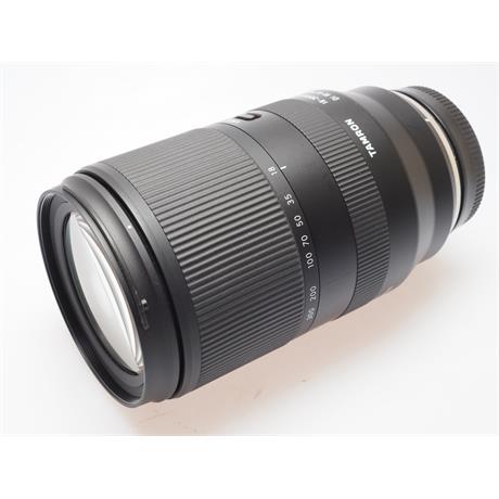 Tamron 18-300mm F3.5-6.3 Di III-A VC VXD - Fuji thumbnail