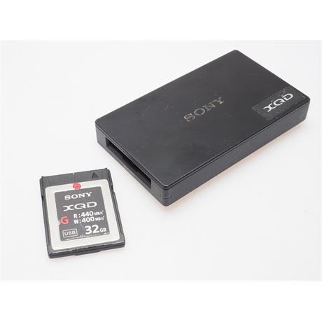 Sony 32Gb XQD Card + Reader thumbnail