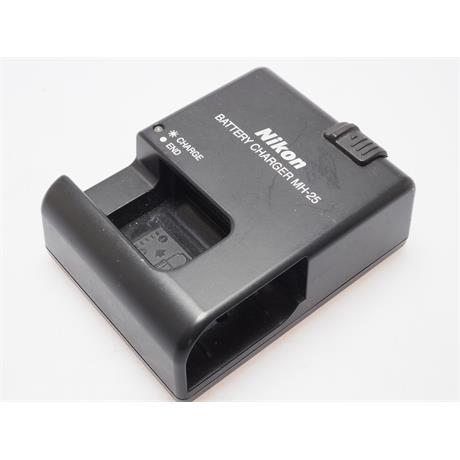 Nikon MH-25 Charger thumbnail