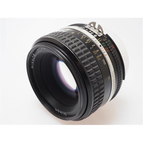 Nikon 50mm F1.8 AIS thumbnail