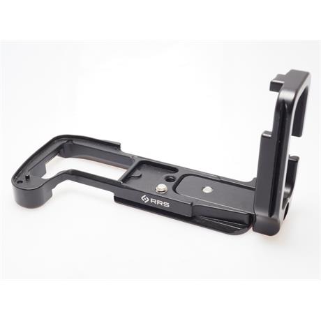 Really Right Stuff L Bracket (Olympus E-M1 II) thumbnail