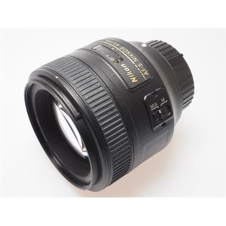 Nikon 85mm F1.8 AF-S G thumbnail