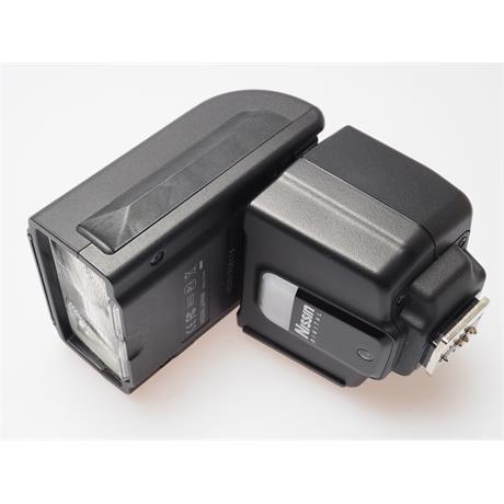 Nissin i40 Flashgun - Fuji X thumbnail