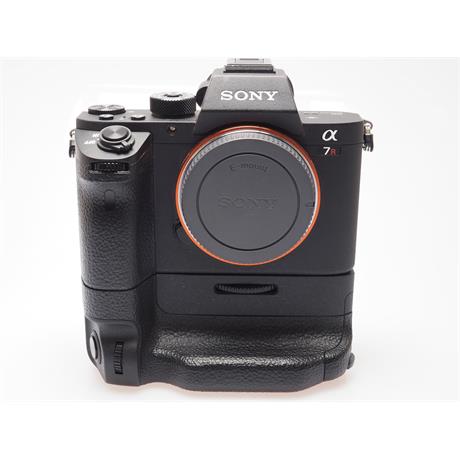 Sony Alpha A7R II Body Only thumbnail