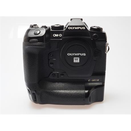 Olympus E-M1X Body Only - Black thumbnail