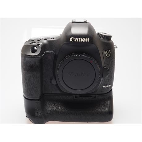 Canon EOS 5D III Body + BG-E11 Grip thumbnail