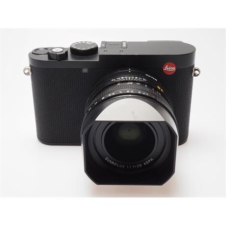 Leica Q3 - Black 19080 thumbnail