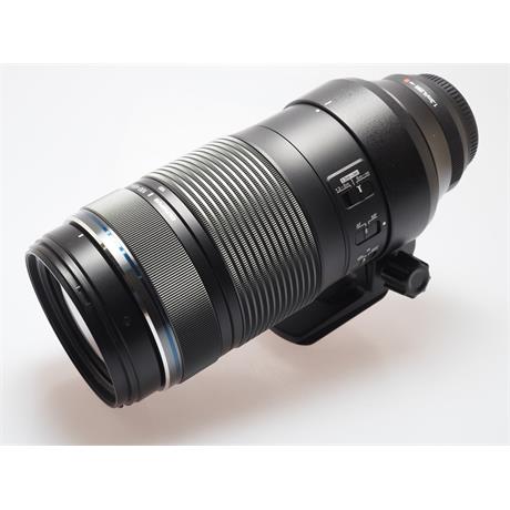 OM System 100-400mm F5.0-6.3 IS ED M.Zuiko thumbnail