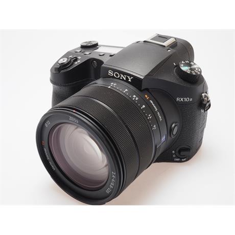 Sony DSC RX10 III thumbnail