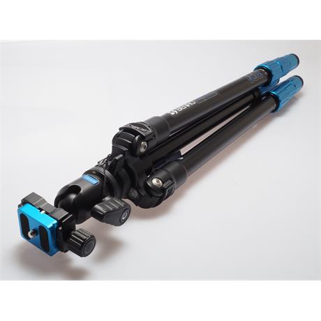 Benro Slim TSL08 Aluminium Tripod Kit thumbnail