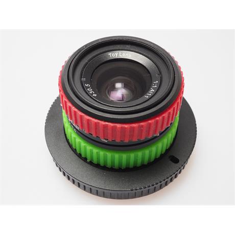 SlR Magic 11mm f1.4 Toy Lens thumbnail