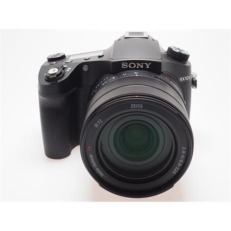 Sony DSC RX10 IV thumbnail