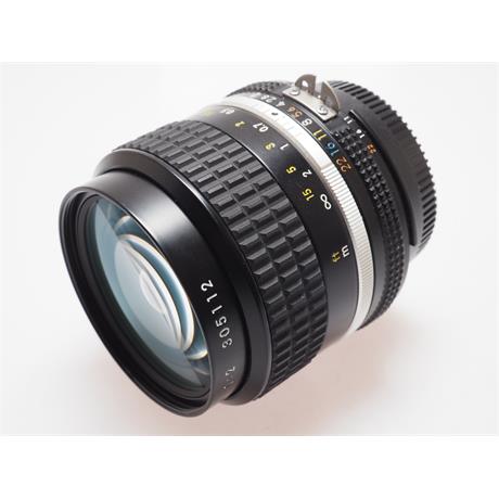 Nikon 35mm F2 AIS thumbnail