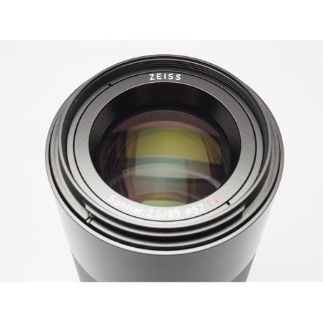 Zeiss 85mm F2.4 Loxia Distagon T* - Sony E thumbnail