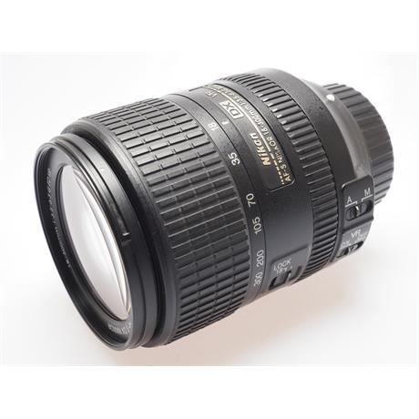 Nikon 18-300mm F3.5-5.6 G ED AFS DX VR thumbnail