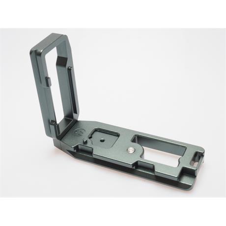 3 Legged Thing Universal L Bracket thumbnail