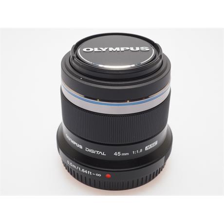 Olympus 45mm F1.8 M.Zuiko - Black thumbnail