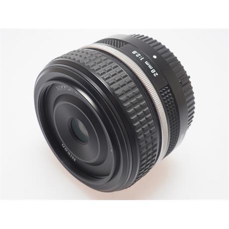 Nikon Z 28mm F2.8 SE thumbnail