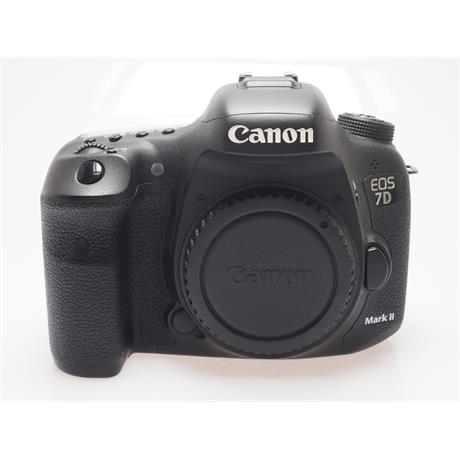 Canon EOS 7D II Body Only thumbnail