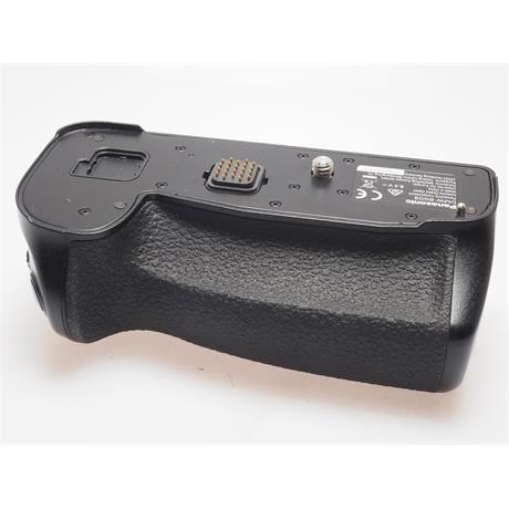 Panasonic DMW-BGG9E (DC G9) Battery Grip thumbnail
