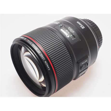 Canon 85mm F1.4 L IS USM thumbnail