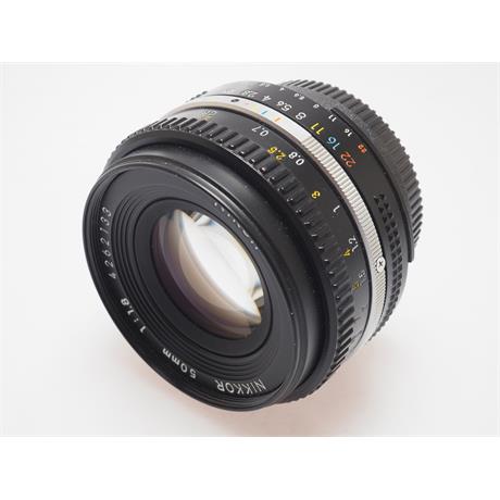 Nikon 50mm F1.8 AIS thumbnail