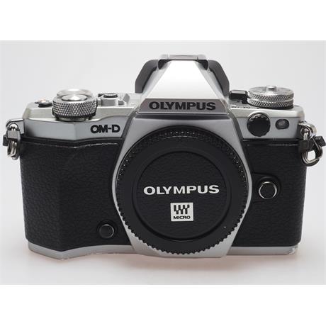 Olympus OM-D E-M5 II Body Only - Silver thumbnail