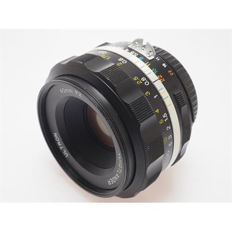 Voigtlander 40mm F2 Ultron SLII - Nikon thumbnail
