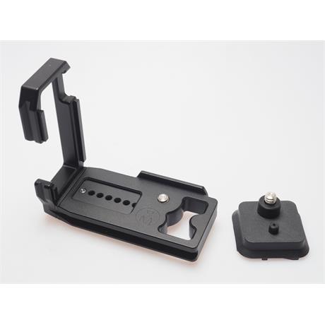 3 Legged Thing L-Bracket (OM System O-M1) thumbnail