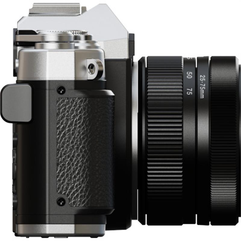 Yashica FX-D 100 Digital Film Simulation Camera Thumbnail Image 2