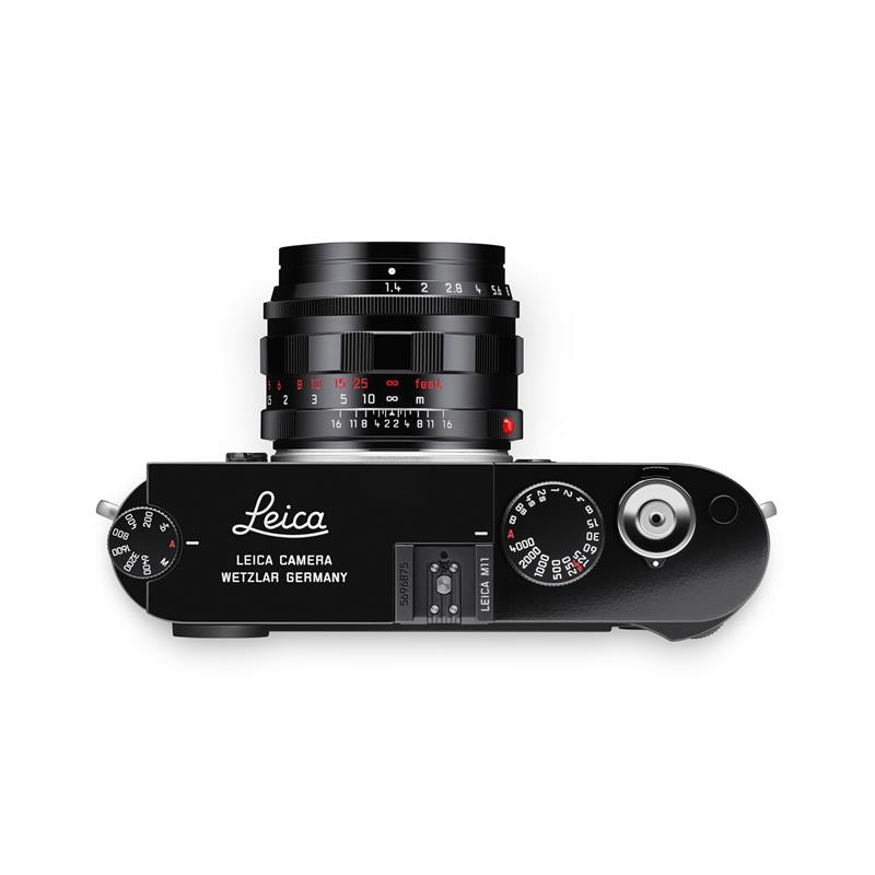 Leica 50mm F1.4 Summilux M - Glossy Black Thumbnail Image 4